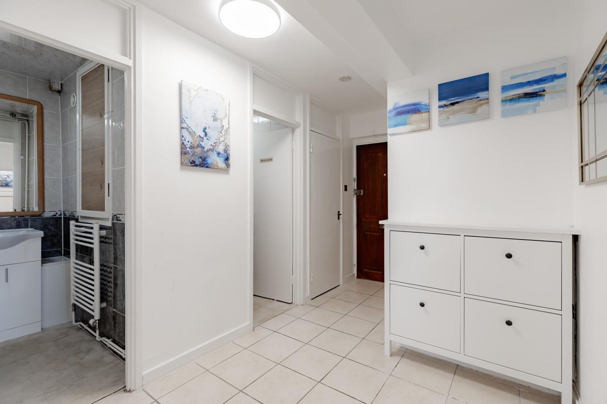 Superb' 2br With Panoramic View Near Marble Arch! * Londen